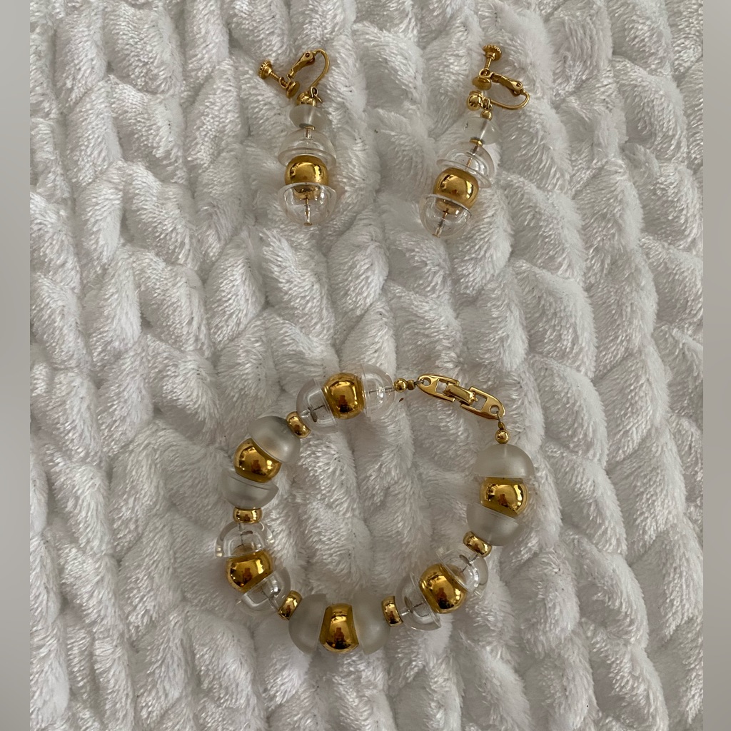 Vintage 70s Napier Gold With Clear And Frosted Lucite Bracelet And Earrings 60$
